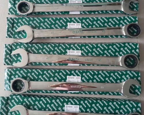 Cờ lê Sata